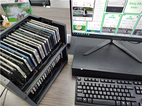 Ảnh Box Phone Farm Tại Goldmark City, Hà Nội